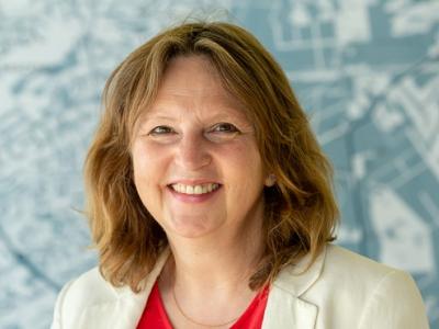 Erica Townend BSc (hons) Building Surveyor, MARLA, ANAEA - Martin & Co Wokingham