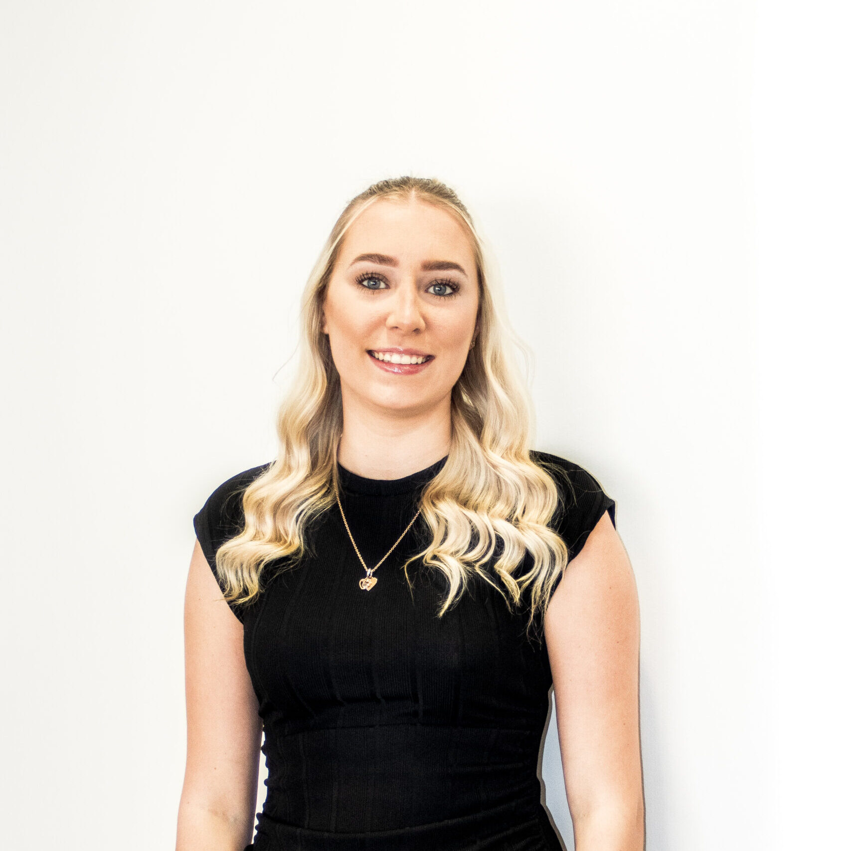 Leah Hollings - Martin & Co Huddersfield