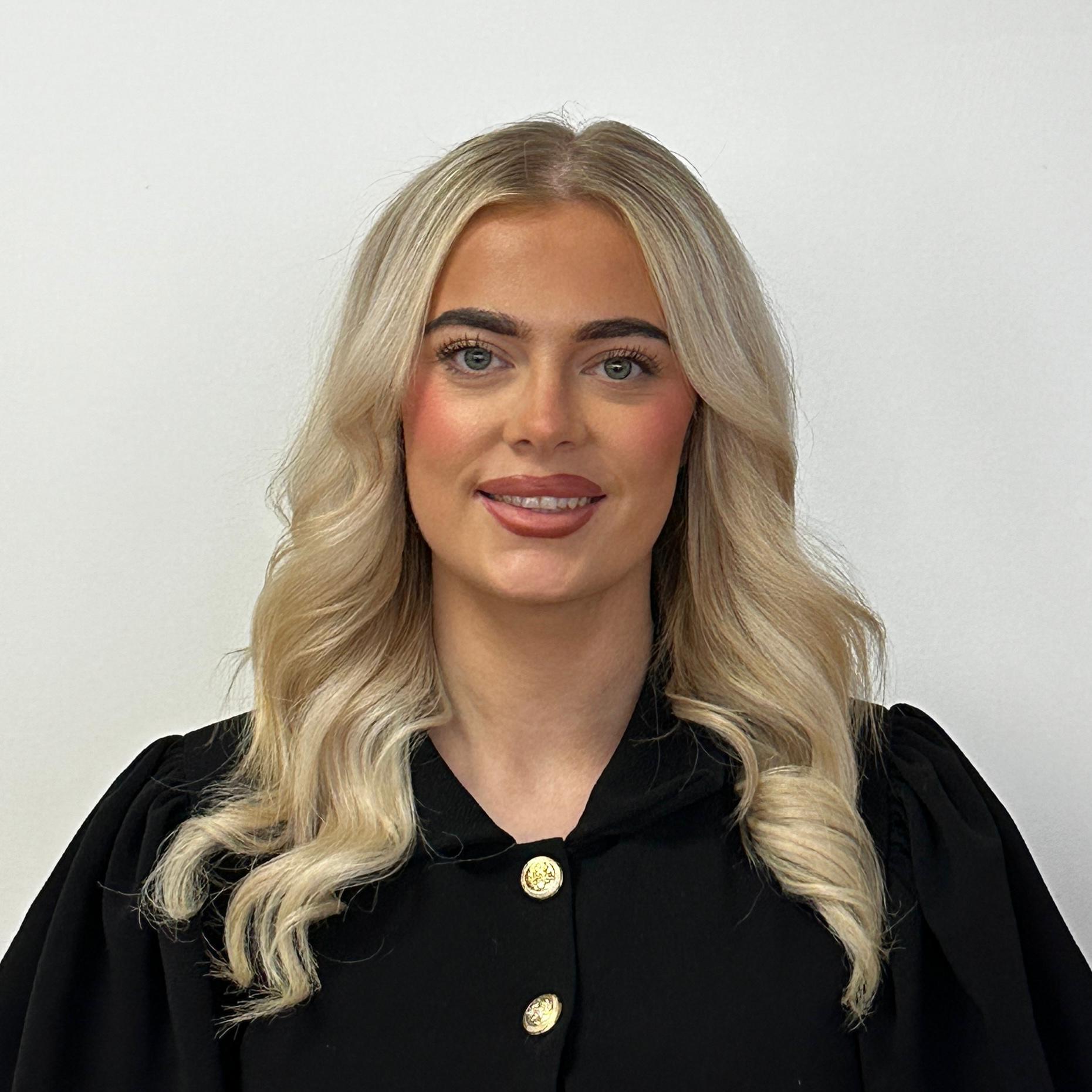 Kinesha Cruickshanks - Martin & Co Stirling