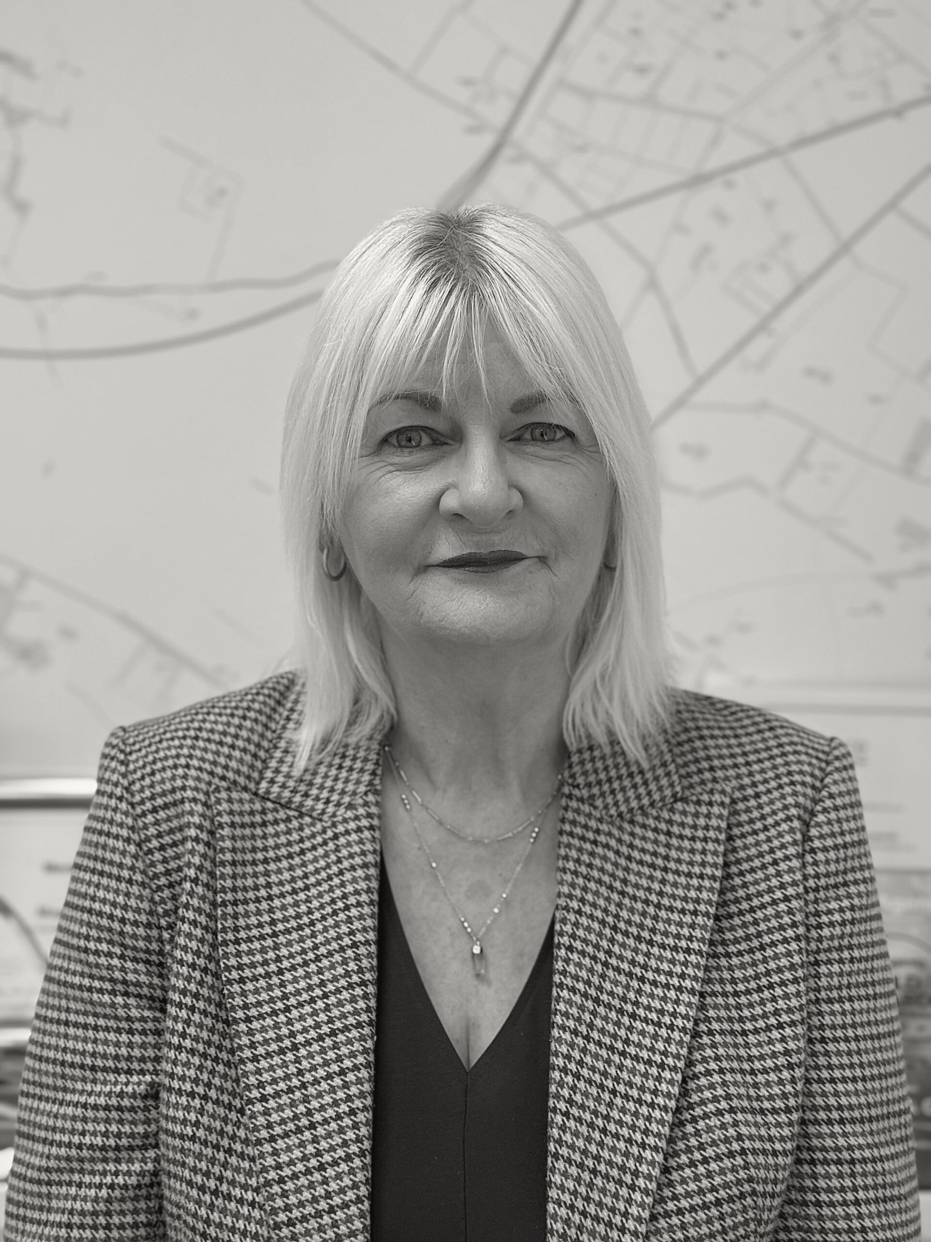 Suzanne Knight - Martin & Co Cambridge
