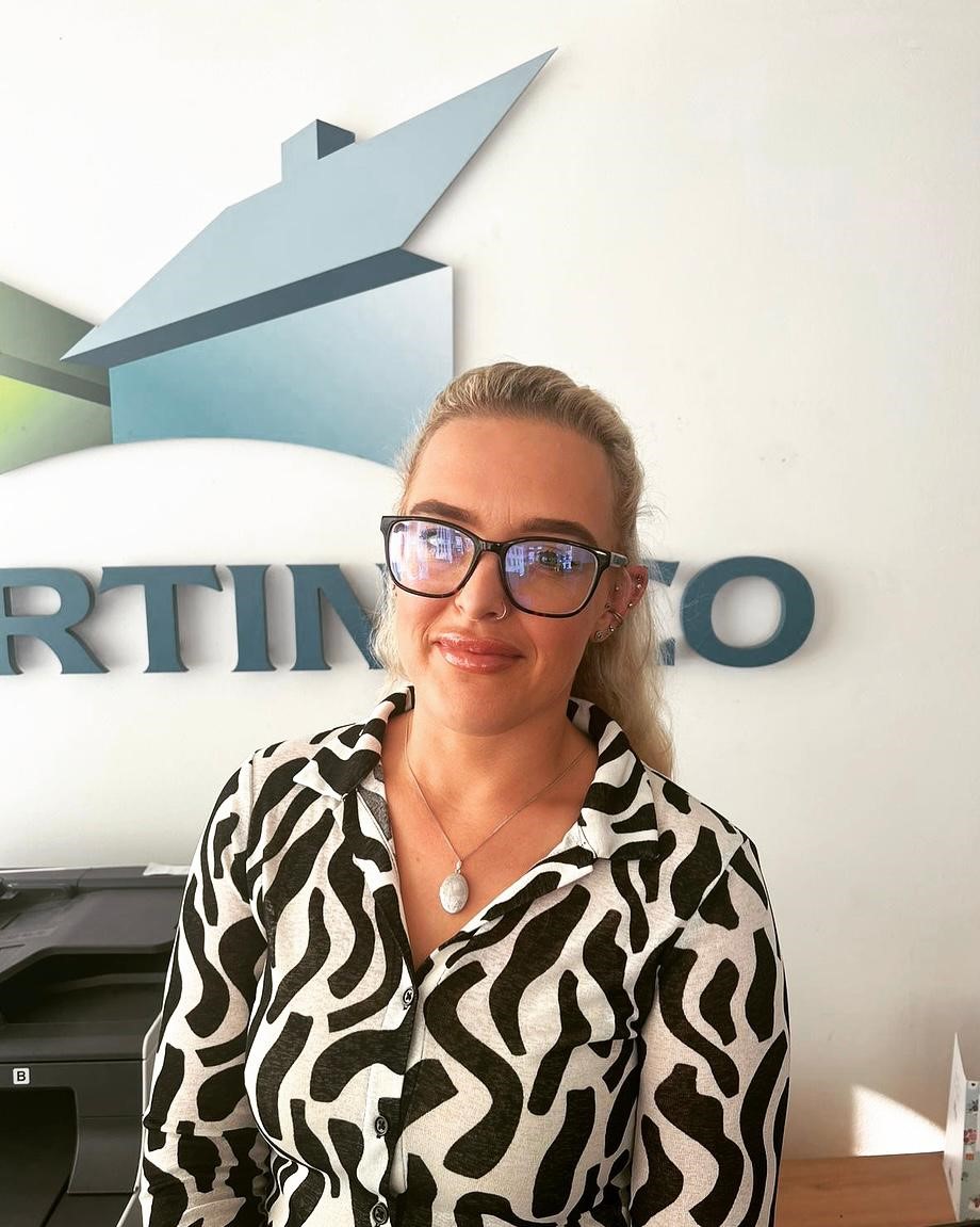 Abbie - Martin & Co Newark